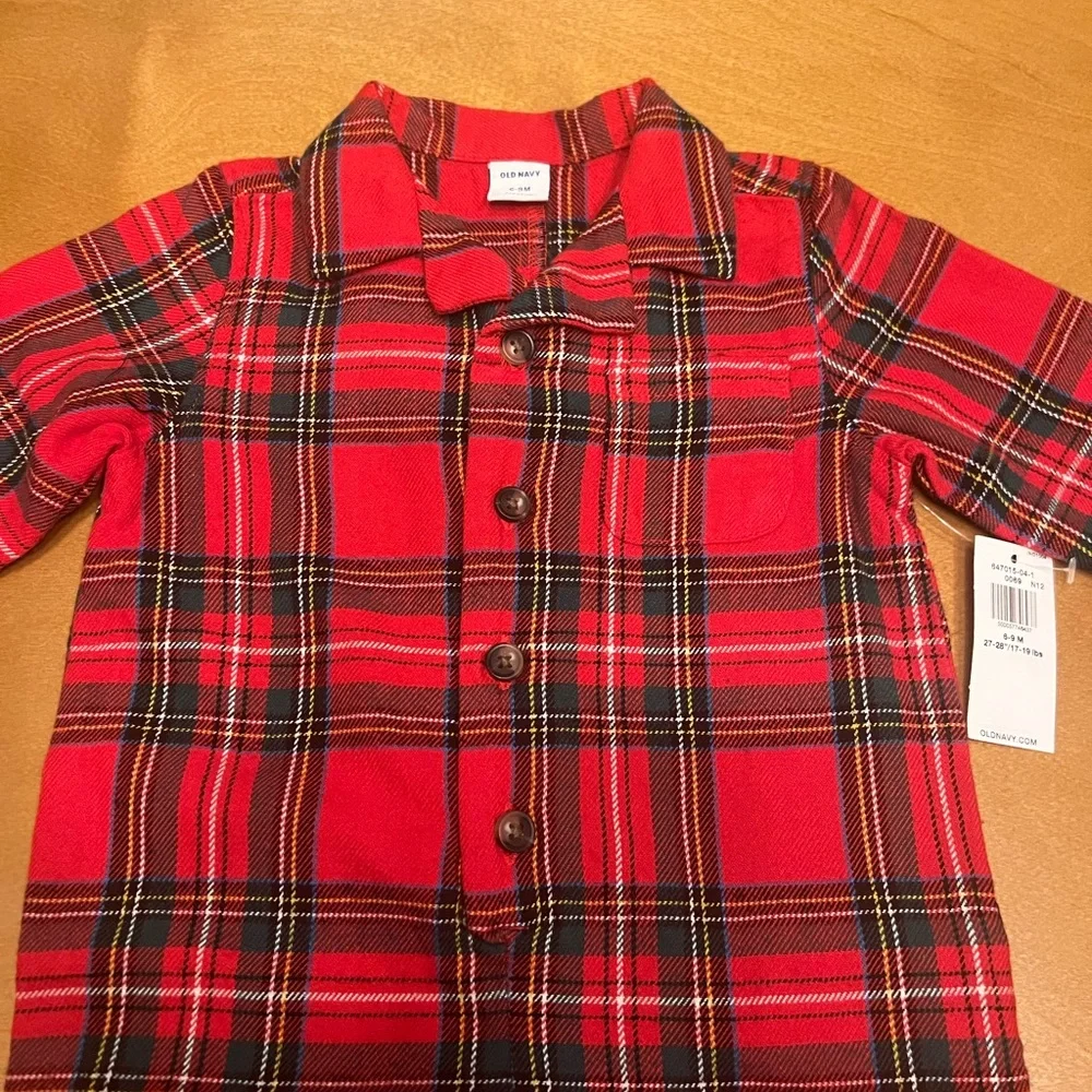 BOGO FREE: NWT TWO Old Navy Plaid Baby Rompers 6-9 Months - Picture 4 of 13